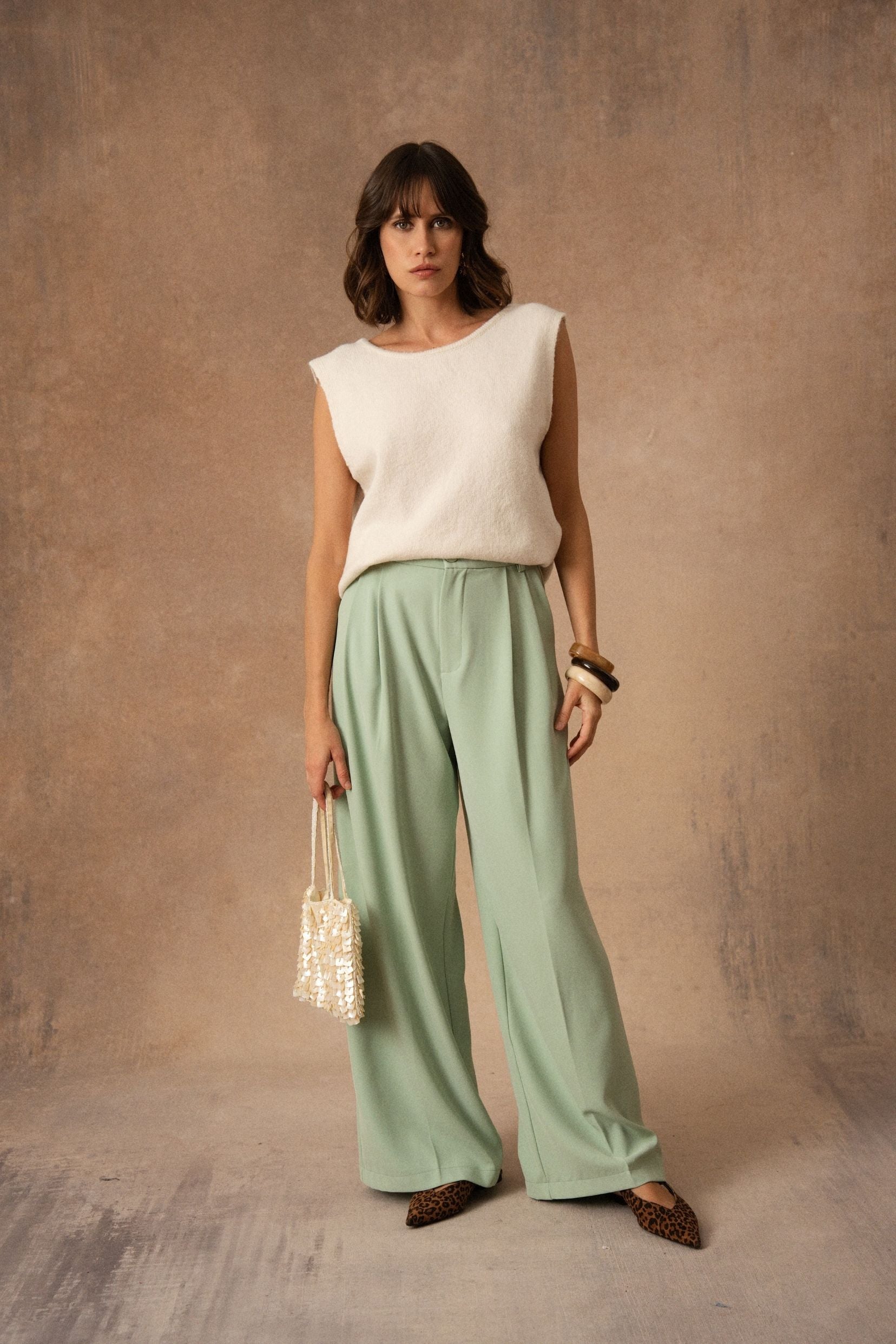 Isaline Trousers - Khaki Beige